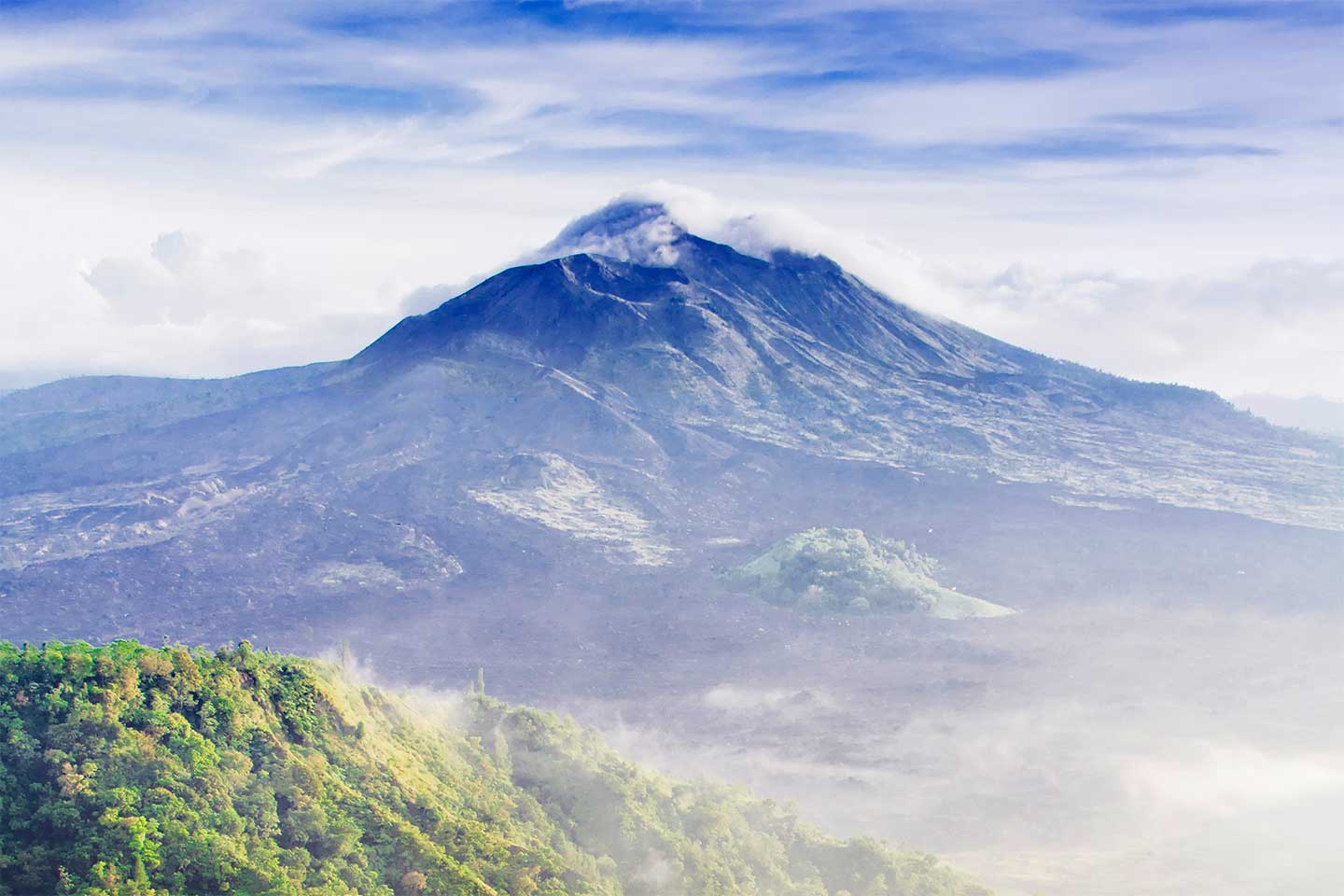 Trekking Mount Batur - Pramana Zahill