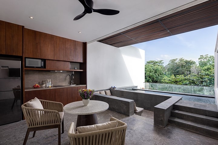 Infinity Sky Pool Villa Garden View