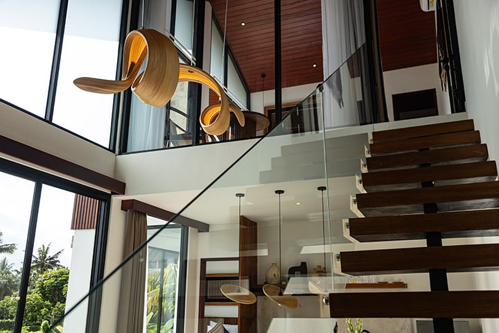 Gallery 16