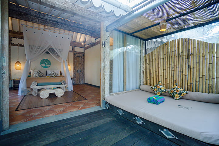 Gallery 11