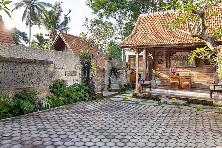 Gallery 20